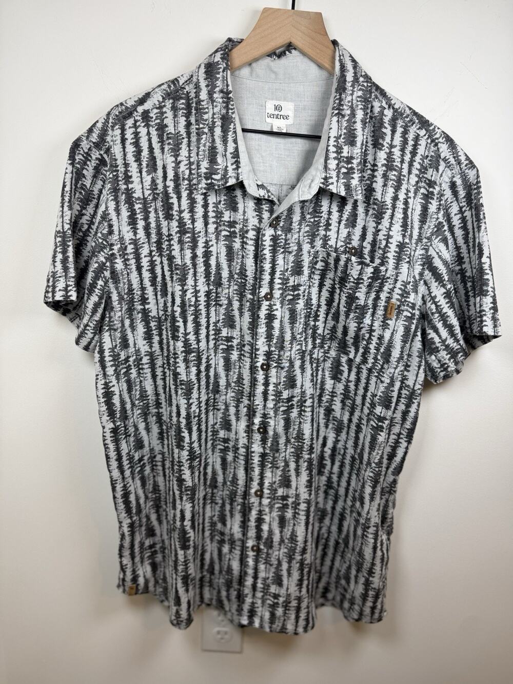 Tentree Men’s Short Sleeve Button Up Hemp Blend Shirt Size XL Eco Conscious Grey